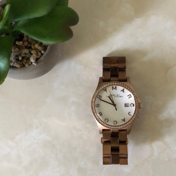 Marc Jacobs Jewelry - Marc Jacobs Rose Gold Watch